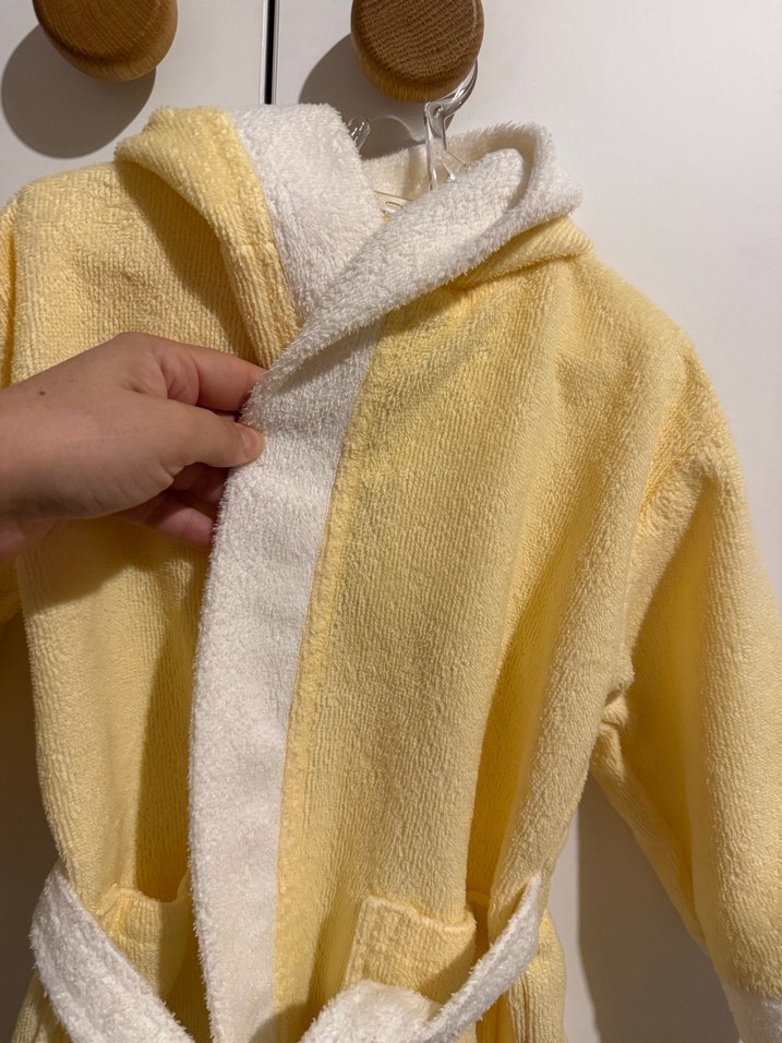 Sarı Kapüşonlu bebek Bornozu - Görsel 2