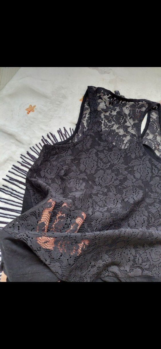 Dantel Detaylı Siyah Kadın Askılı Bluz - Görsel 3