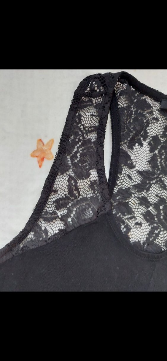 Dantel Detaylı Siyah Kadın Askılı Bluz - Görsel 4