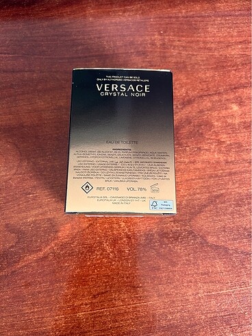 Beden Renk Versace crystal noir parfüm