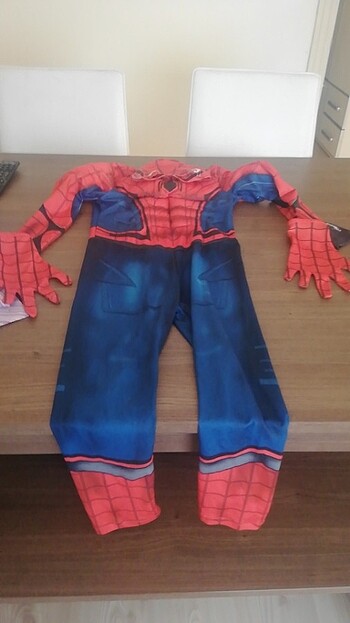 Spider Man kostümü