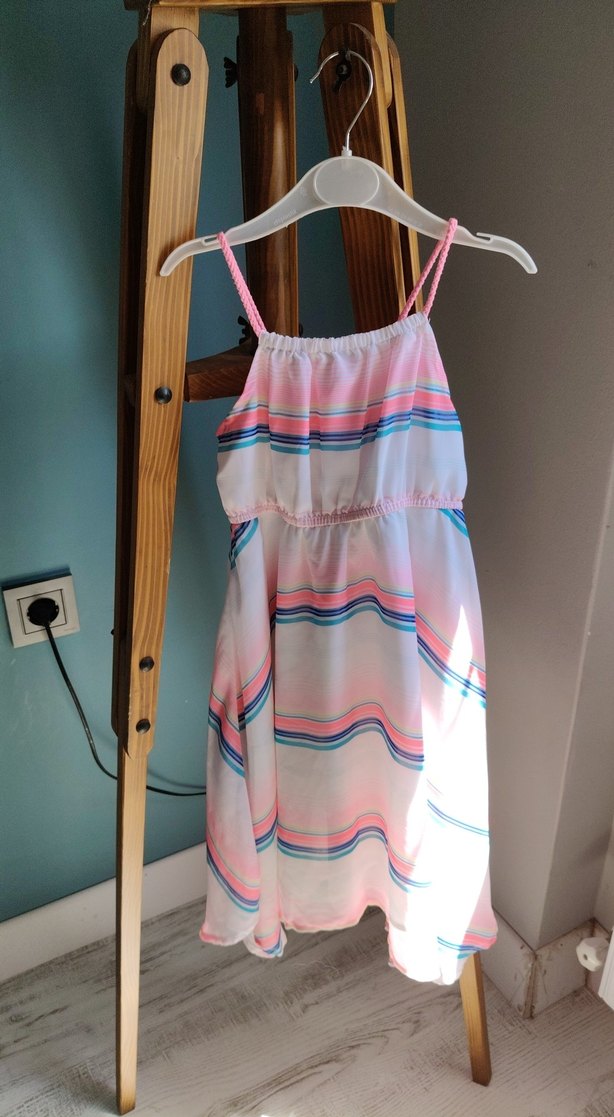 sıfır ayarında şifon elbise - Görsel 2