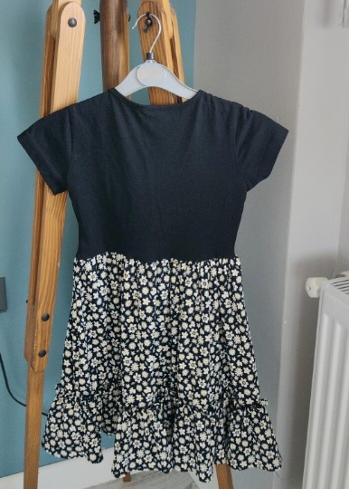 Sayılı giyildi hiçbir sıkıntısı yok 8-9 yaş yazıyor ama 7-8 e de - Görsel 2