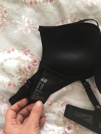 H&M siyah sütyen