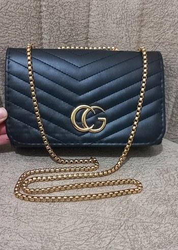 Zincir Detaylı Modern Klasik Deri Kadın Çanta - Görsel 13