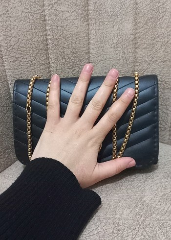 Zincir Detaylı Modern Klasik Deri Kadın Çanta - Görsel 3