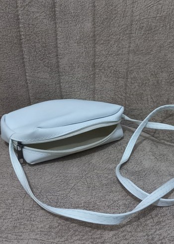 Beyaz omuz çantası - Görsel 8