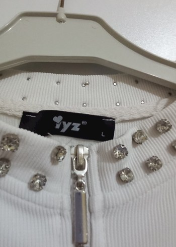 Uzun Kollu Beyaz Mini Düğmeli Bluz - Görsel 7