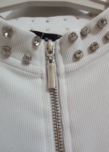 Uzun Kollu Beyaz Mini Düğmeli Bluz - Görsel 11