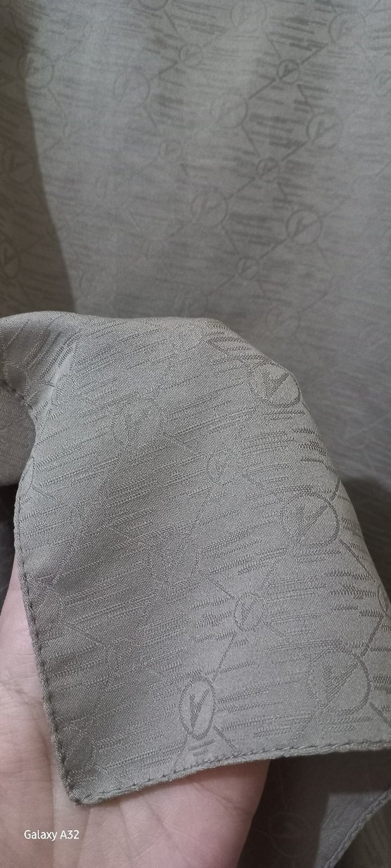 Gri Kadın Drapeli Sargı Kumaş - Görsel 5