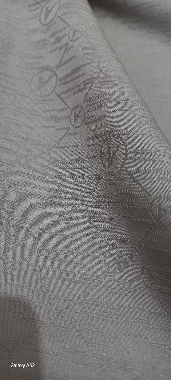 Gri Kadın Drapeli Sargı Kumaş - Görsel 3