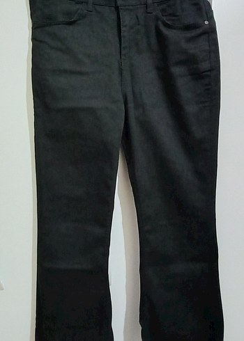 Siyah Düğmeli Kadın Denim Pantolon - Görsel 4