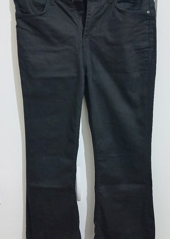 Siyah Düğmeli Kadın Denim Pantolon - Görsel 3