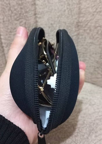 Fermuarlı Siyah Kadın Gözlük Kabı - Görsel 4