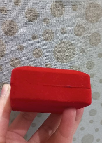 Kırmızı Makyaj Süngeri - Görsel 3