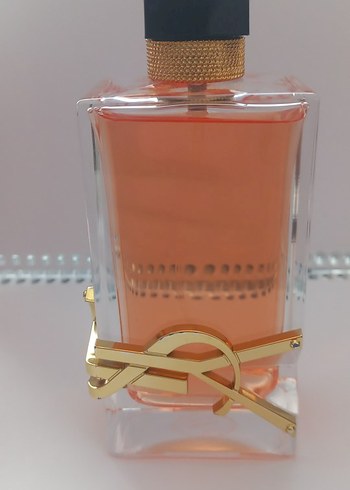 Yves Saint Laurent Libre Kadın Parfümü 90 ml - Görsel 8