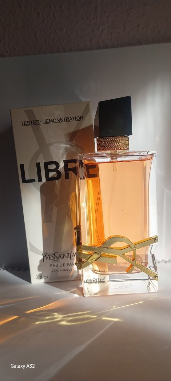 Yves Saint Laurent Libre Kadın Parfümü 90 ml - Görsel 3