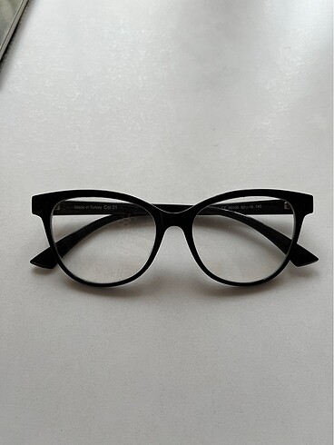 Optik gözlük