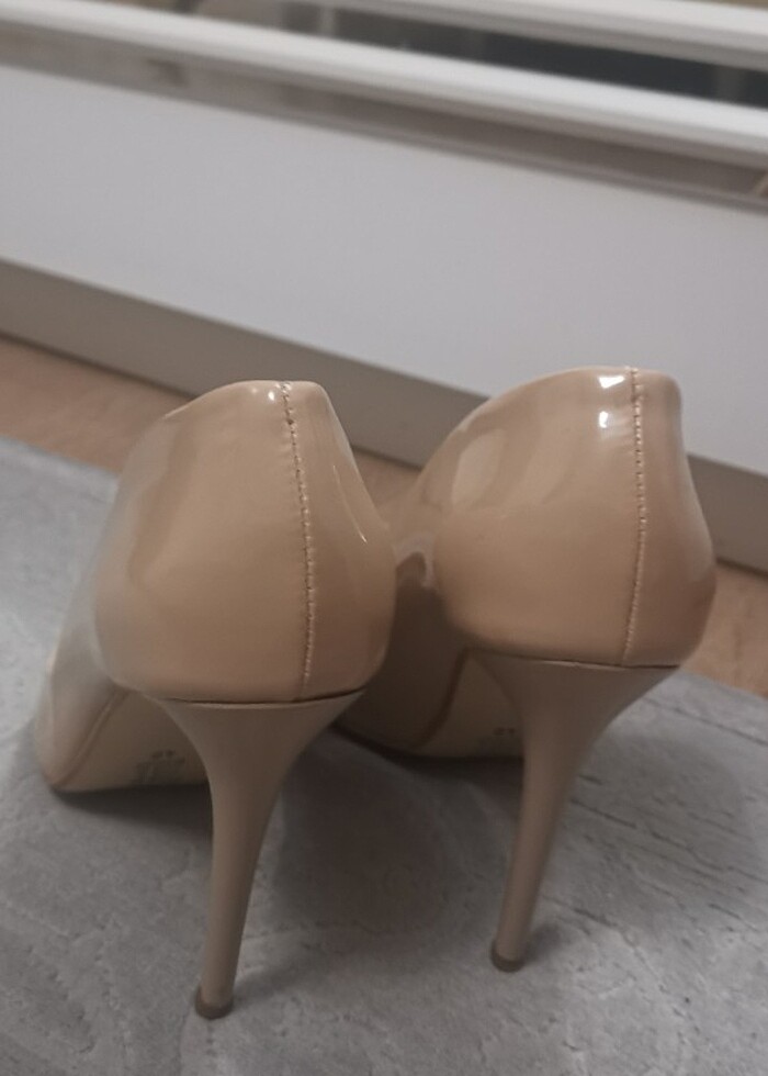 Stiletto  - Görsel 2