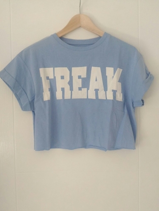 Freak Crop Tshirt