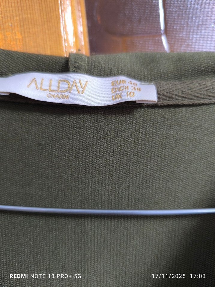 Nakışlı Kapüşonlu Kadın Uzun Hırka - Görsel 2