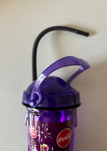 Six Flags Mor Renkli Su Şişesi - Görsel 2