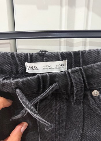 Gri Batik Desenli Bol Kesim Kız Kot Pantolon - Görsel 2