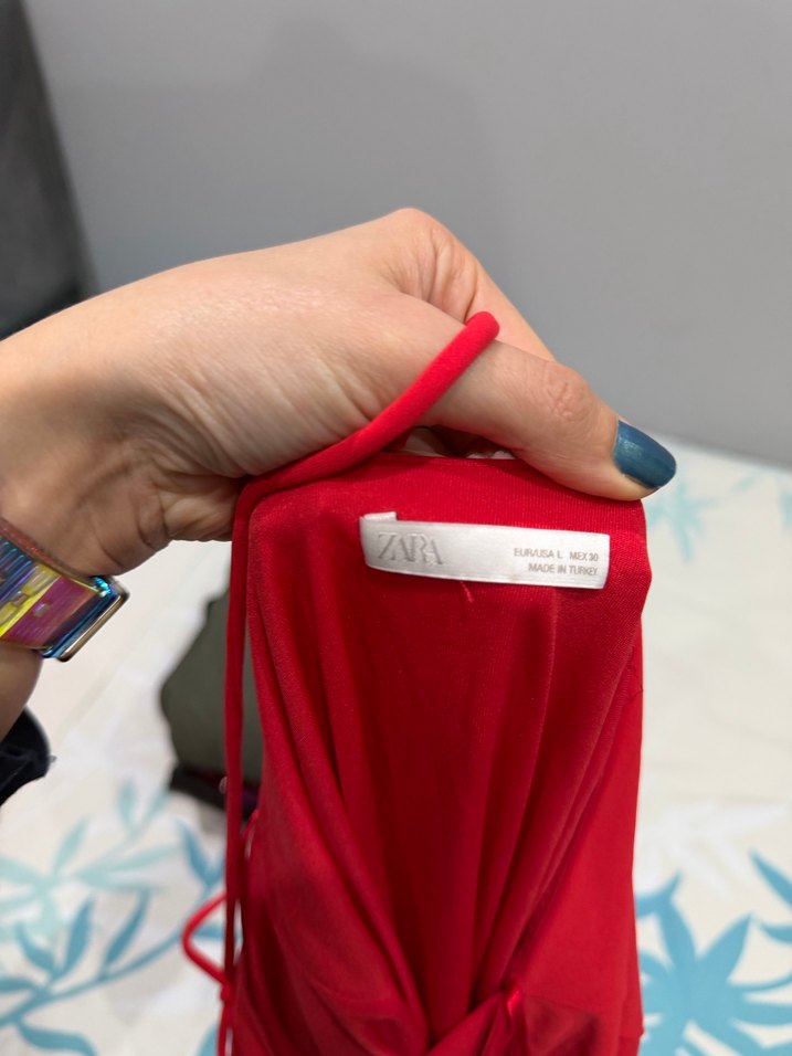 Kırmızı Drapeli Uzun Saten Elbise - Görsel 4