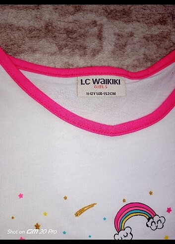 LC Waikiki 11-12 Yaş Pullu Tshirt