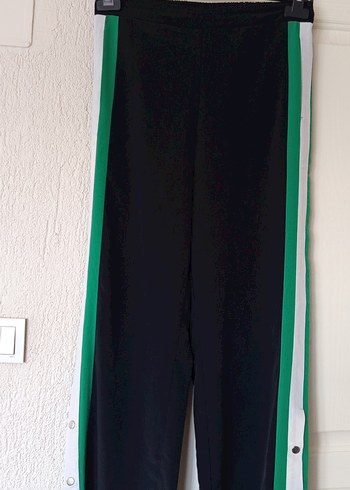 Yeşil Şeritli Rahat Kesim Kadın Kumaş Pantolon - Görsel 3