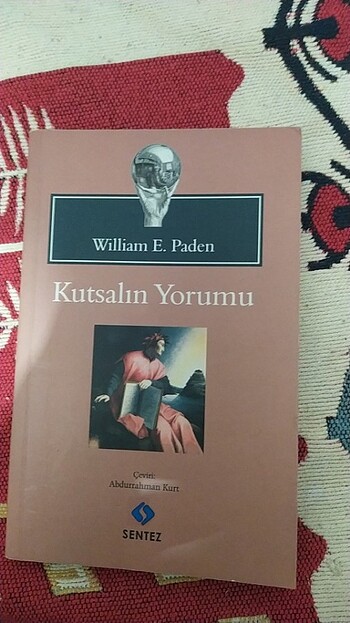 William Laden, Kutsalın Yorumu