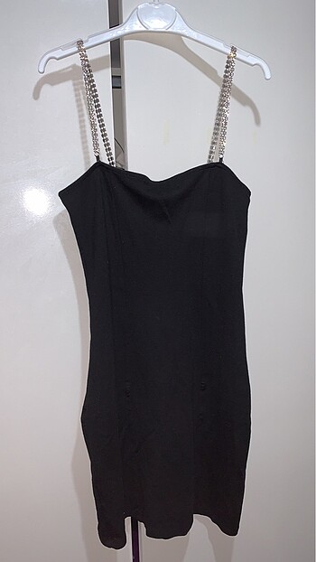 H&M taşlı elbise