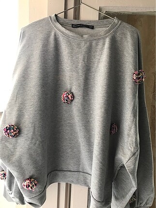 Zara ponponlu sweat