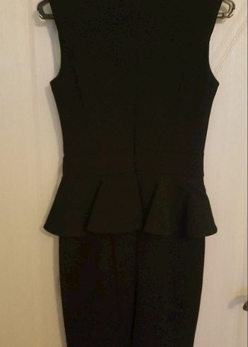 Siyah V Yakalı Kolsuz Midi Elbise - Görsel 3