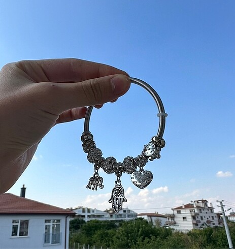 Pandora bileklik beyaz