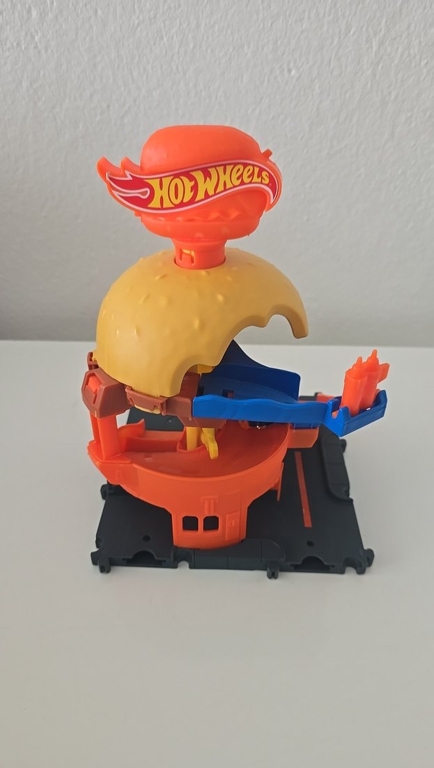 Hot Wheels Hamburger Garaj - Görsel 3