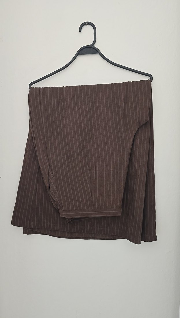 Kahverengi Takım - Görsel 3