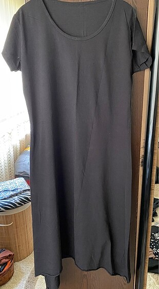 kısa kollu asimetrik siyah penye elbise yeni