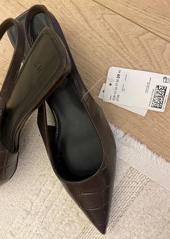 H&M Kahverengi Deri Stiletto Topuklu Kadın Ayakkabı