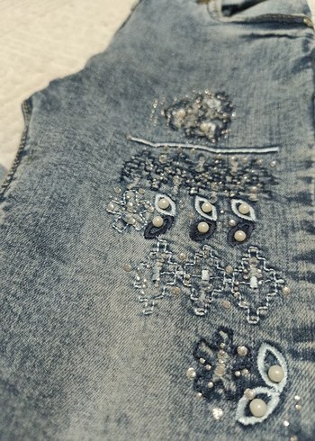Diğer Nakışlı ve Payetli Gri Denim Kız Pantolonu