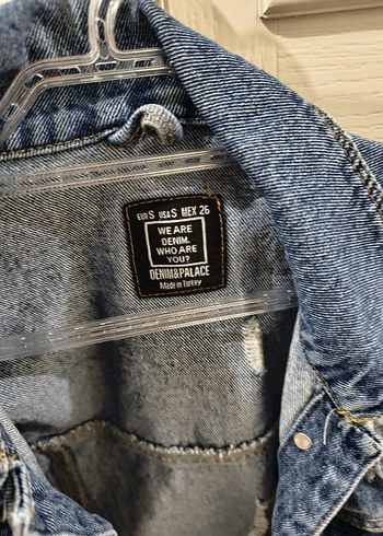 Kadın Mavi Düğmeli  Denim Ceket - Görsel 4