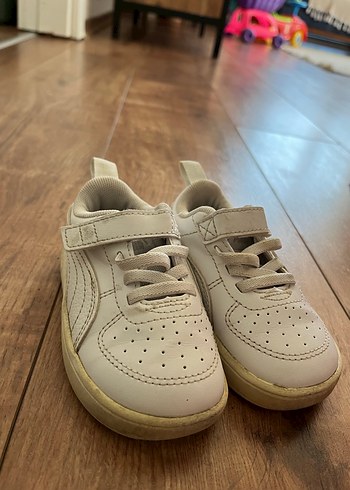 Beyaz Puma Çocuk Spor Ayakkabı - Görsel 2