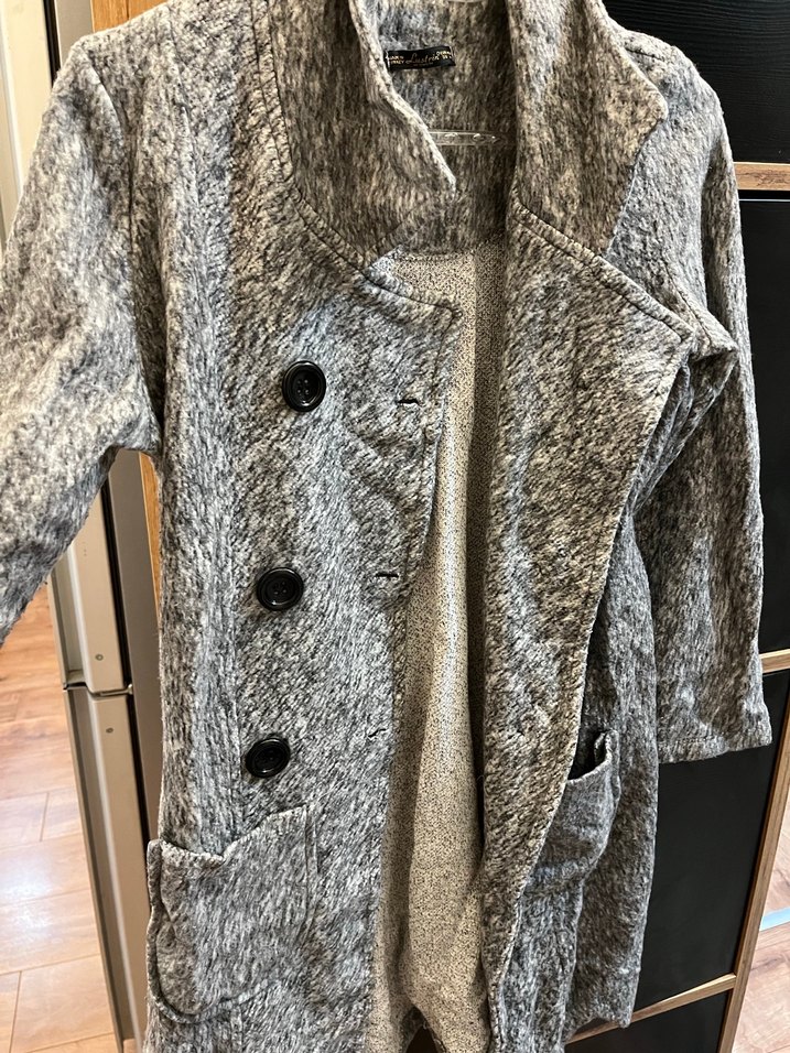 Gri hırka inceliğinde kaban - Görsel 5