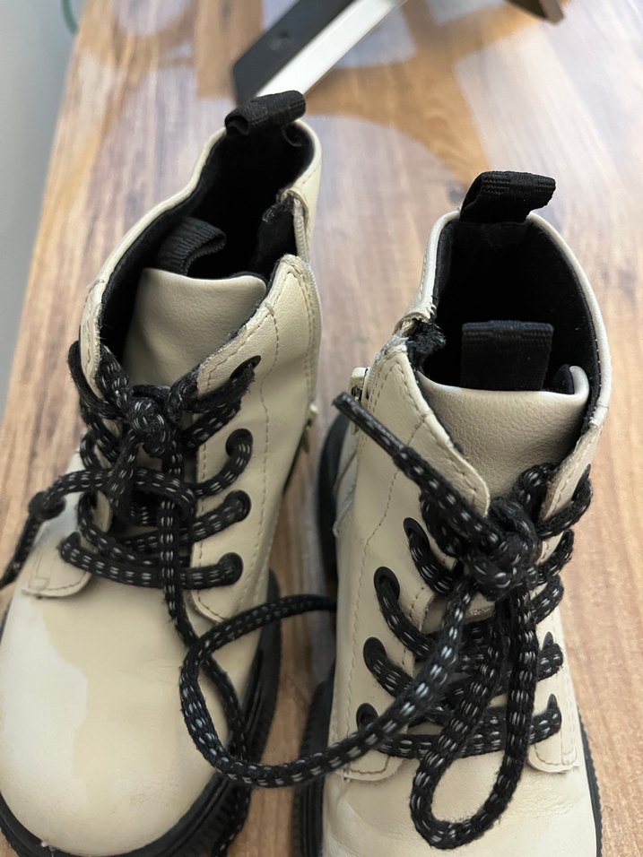 Zara krem bot - Görsel 3