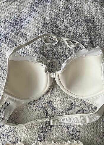 H&M Bikini üstü