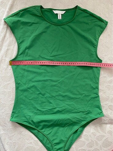 l Beden yeşil Renk H&M esnek çıtçıtlı body