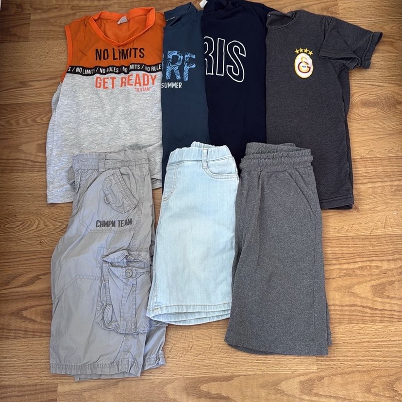 Gri Denim Sweatpants ve Baskılı Tişört Takımı - Görsel 2