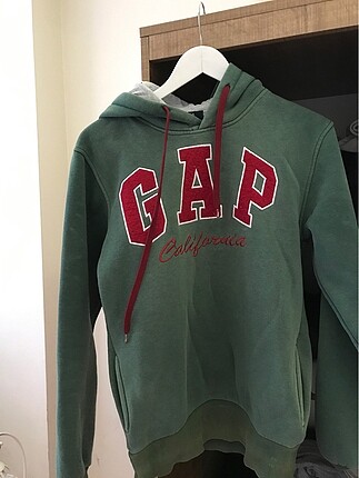 Gap Gap sweatshirt