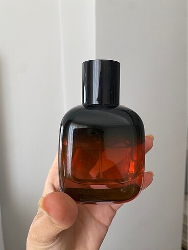 Zara Zara Red Vanilla
