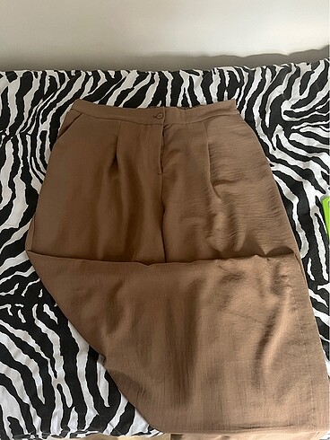 46 Beden camel Renk Trendyolmilla Kumaş Pantolon